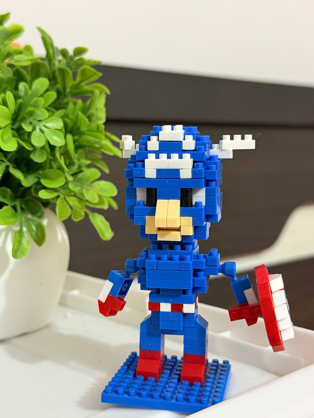 Captain America Mini Bricks Figure Set